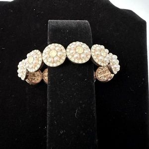 Ivory Pearl & Clear Rhinestone Stretch Bracelet